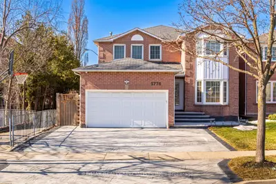 Detached in Mississauga