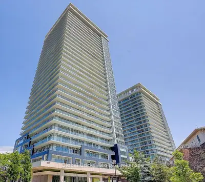 360 Square One Drive 1907, Mississauga, On L5b 0g7