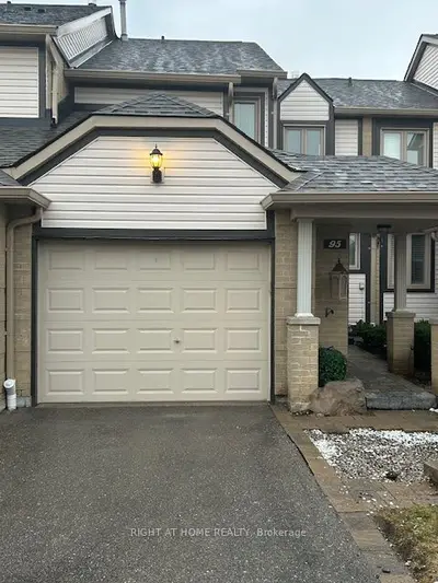 2275 Credit Valley Road 95, Mississauga, On L5m 4n5