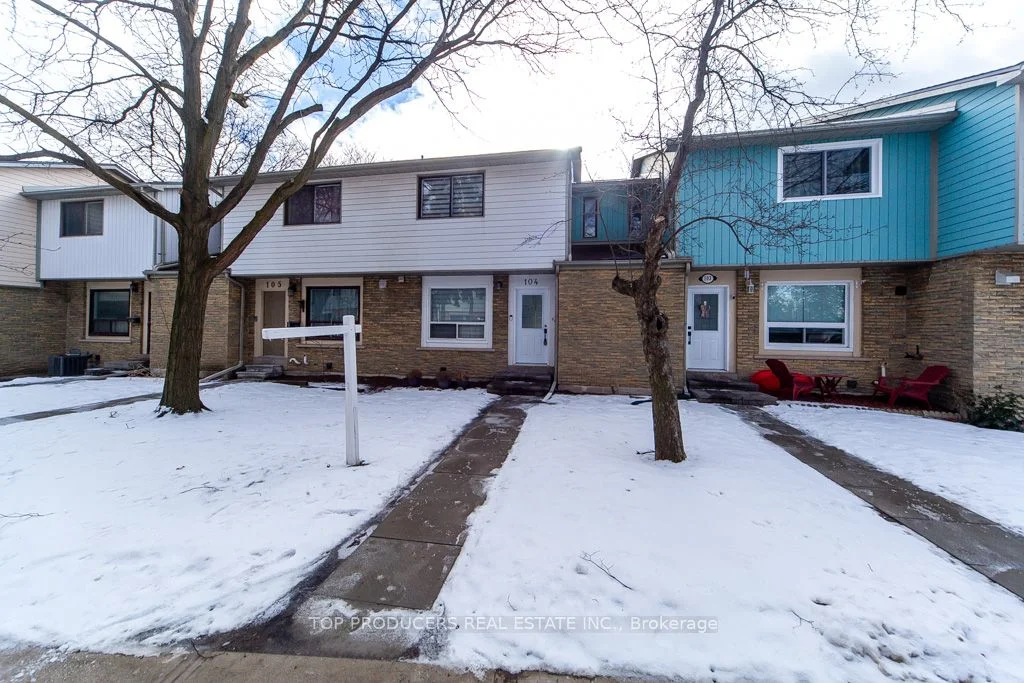 Condo Townhouse in Mississauga