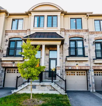 Att/Row/Townhouse in Mississauga