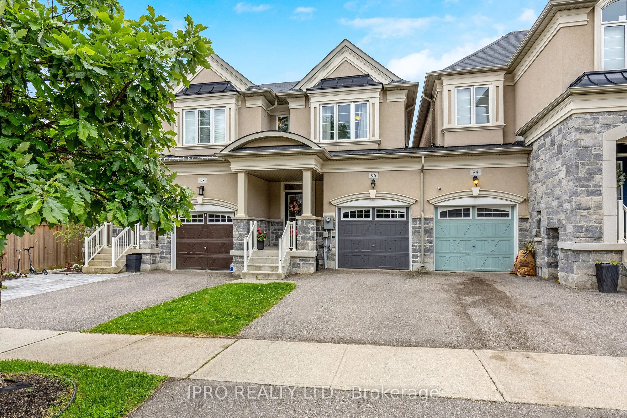 Att/Row/Townhouse in Halton Hills