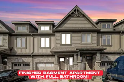 Att/Row/Townhouse in Orangeville
