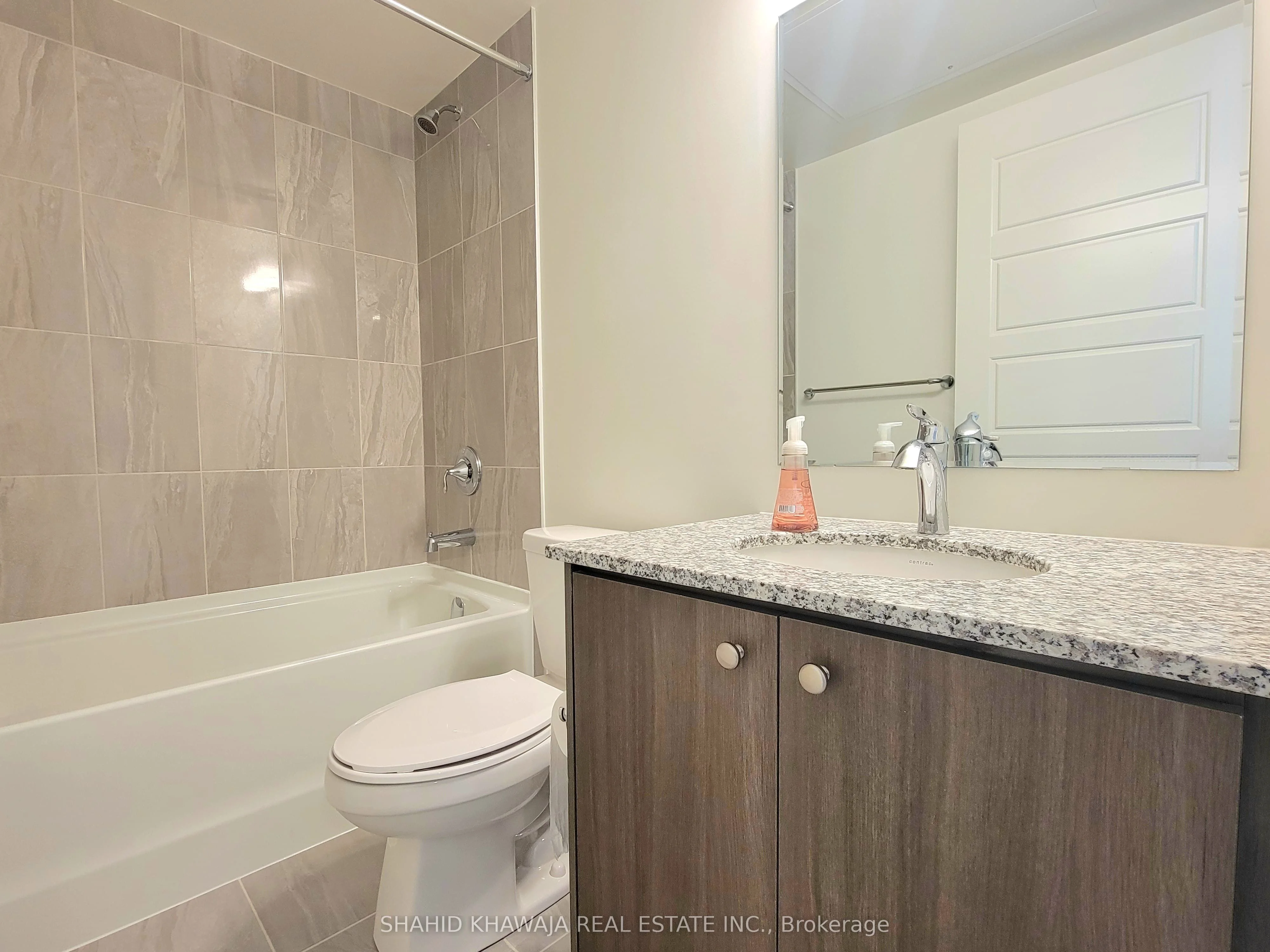 1415 Dundas Street E 903, Oakville, ON L6H 7G1