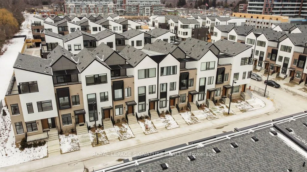 40 Lou Parsons Way 47, Mississauga, On L5h 0b2