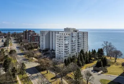 Condo Apartment in Burlington