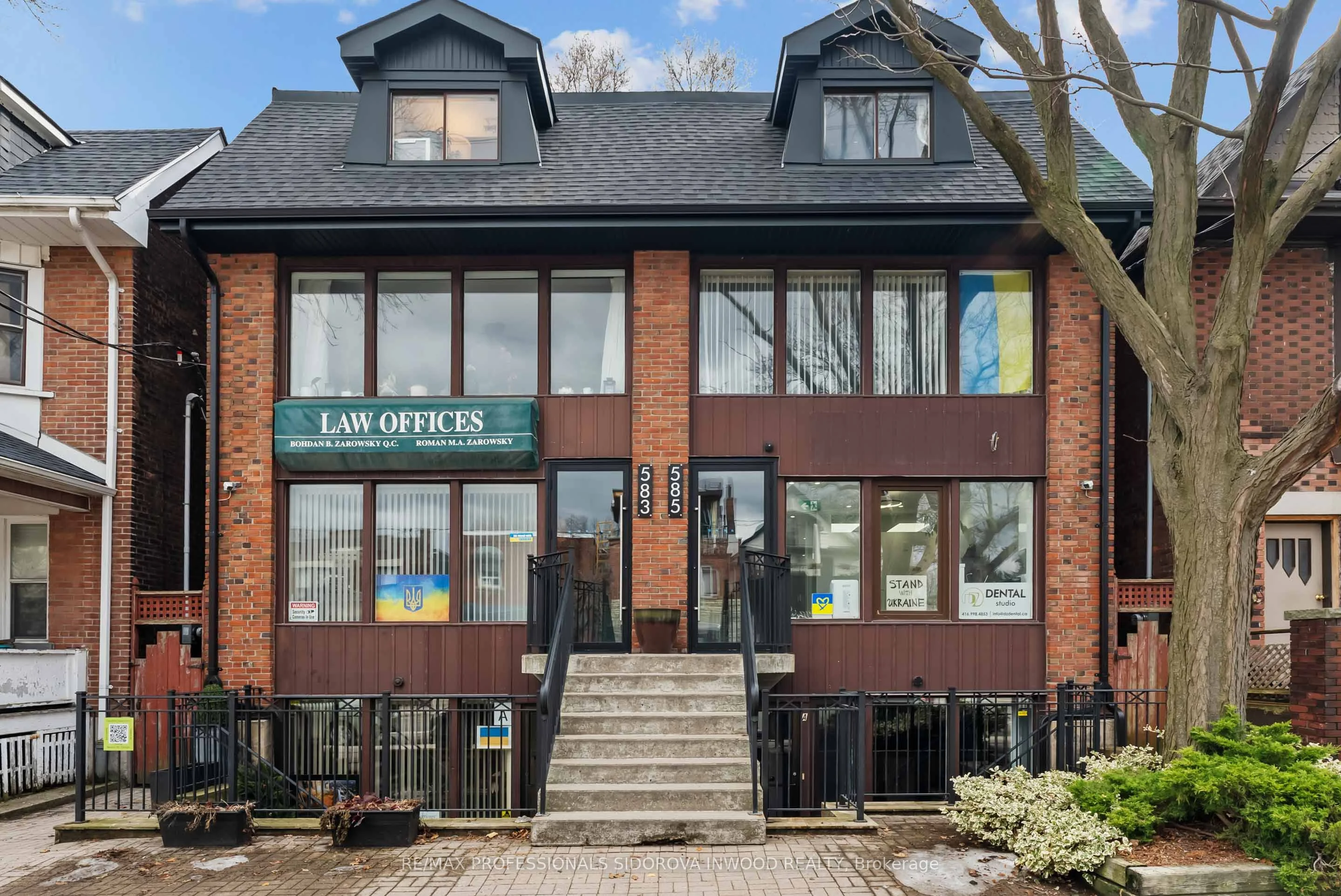 Detached in Toronto