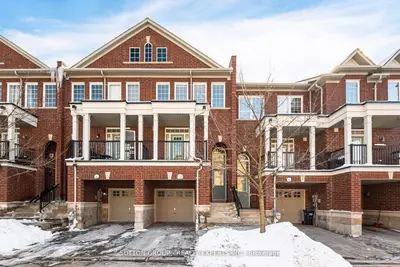 7186 Triumph Lane 33, Mississauga, On L5n 0c5