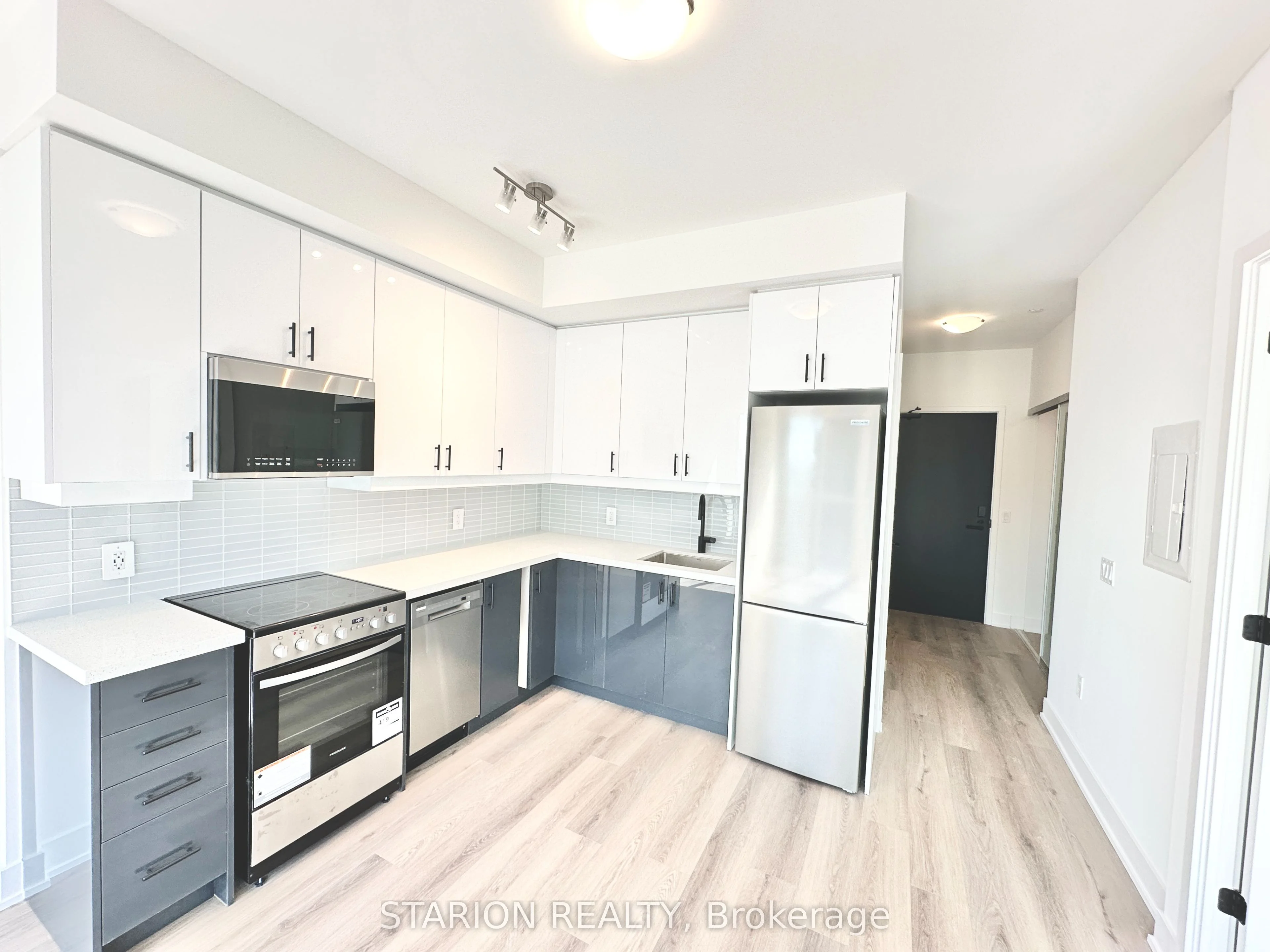 2343 Khalsa Gate S 837, Oakville, ON L6M 4J2