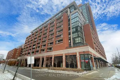 Condo Apartment in Toronto