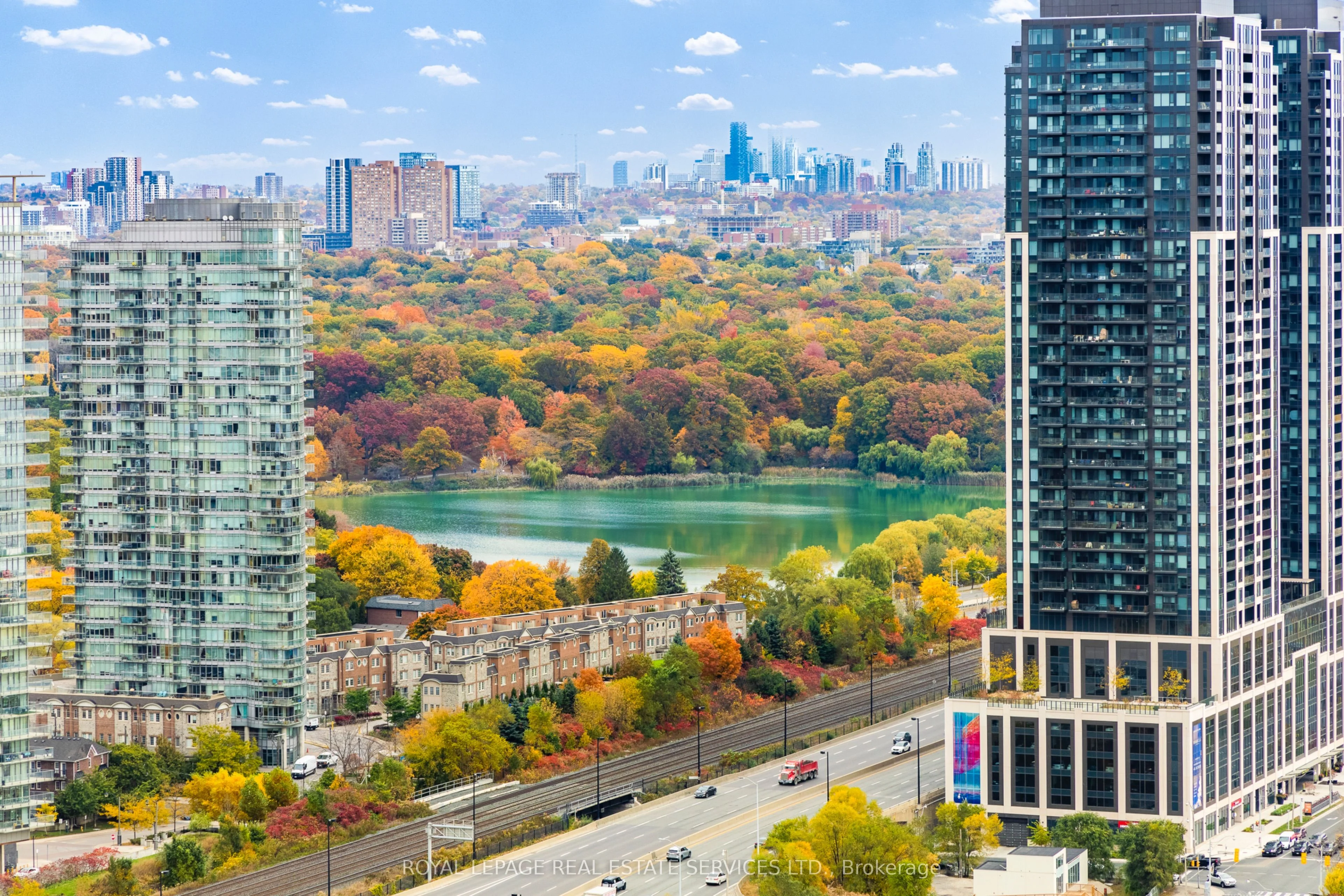 1 Palace Pier Court 3410, Toronto W06, ON M8V 3W9