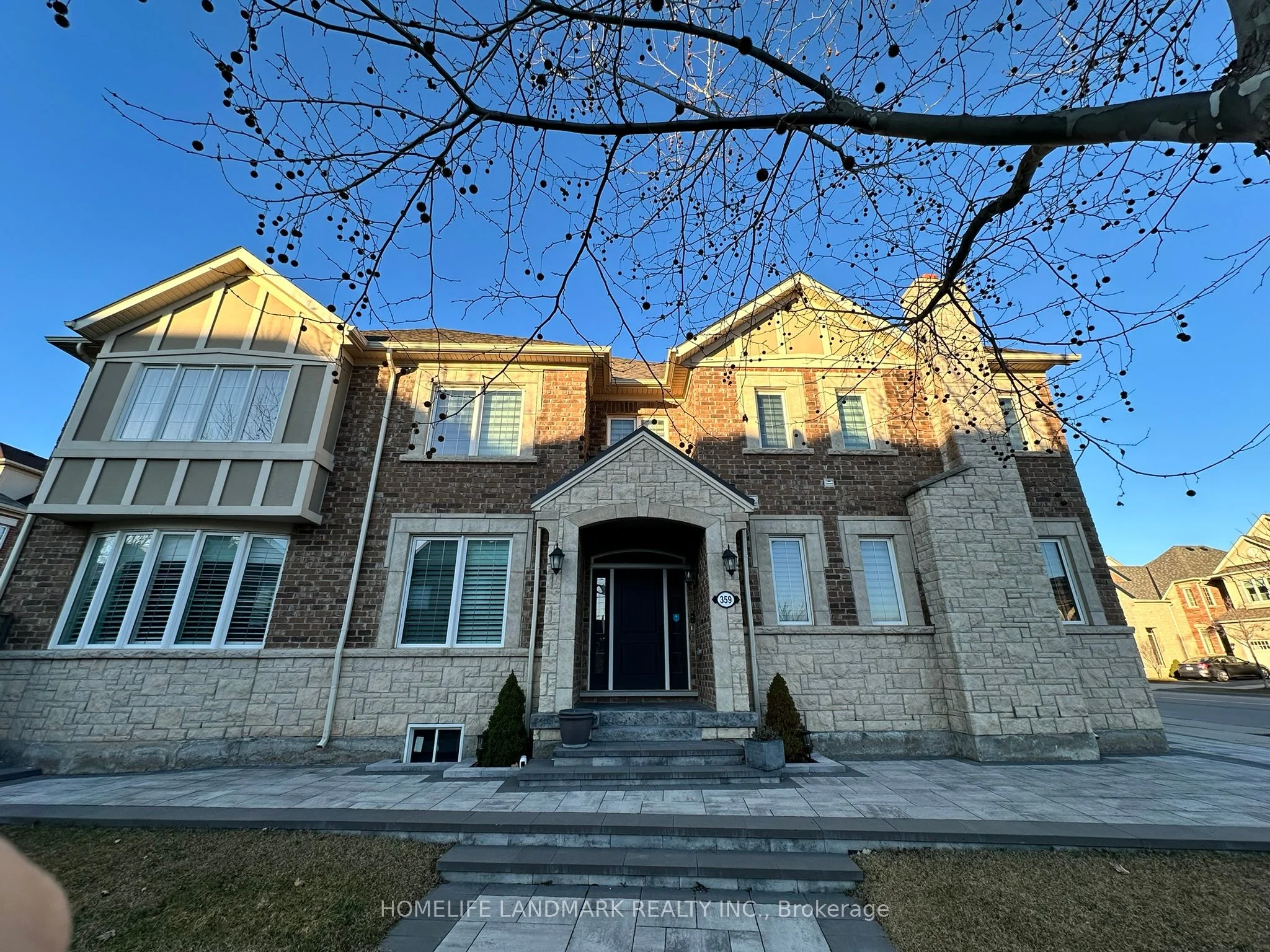 359 Ellen Davidson Drive, Oakville, On L6m 0v7