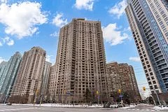 Condo Apartment in Mississauga