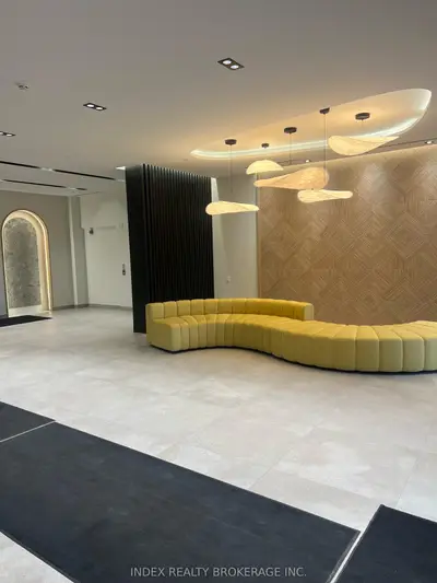 Condo Apartment in Brampton