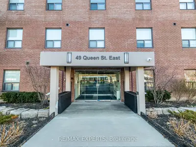 49 Queen Street E 703, Mississauga, On L5g 4n6