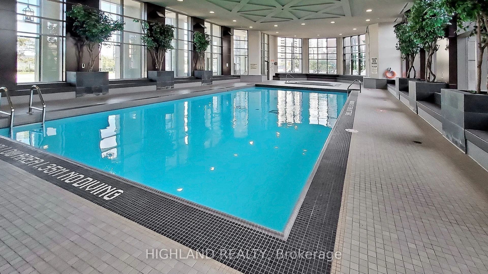 388 Prince Of Wales Drive 614, Mississauga, ON L5B 0A1