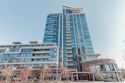 Condo Apartment in Mississauga