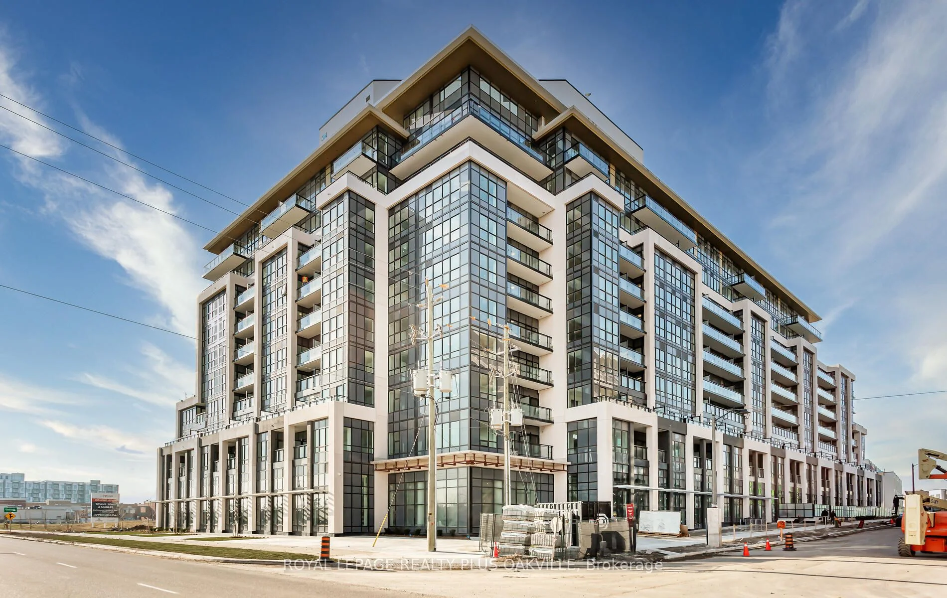 405 Dundas Street W 238, Oakville, On L6m 5p9