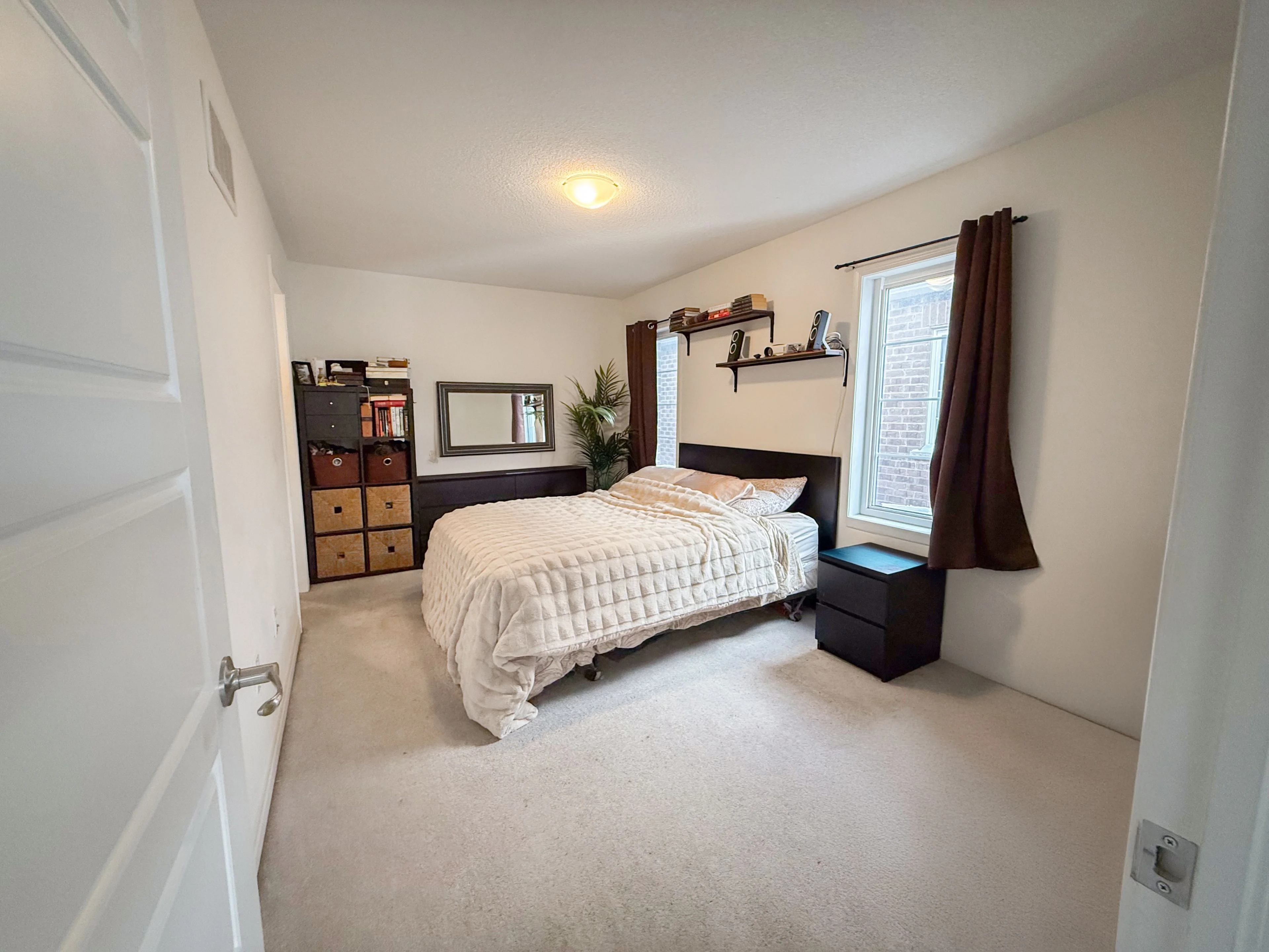 134 Stork Street, Oakville, On L6h 7b5