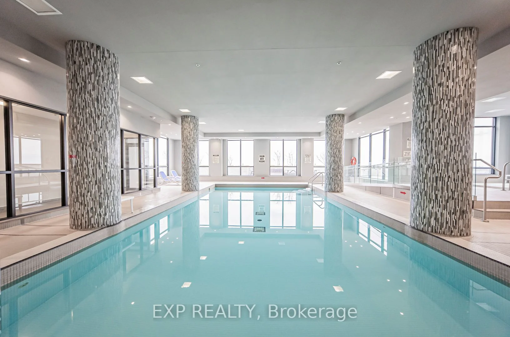 3975 Grand Park Drive 404, Mississauga, ON L5B 4M6