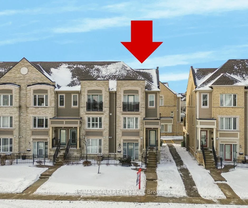 Condo Townhouse in Brampton