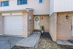 Condo Townhouse in Oakville