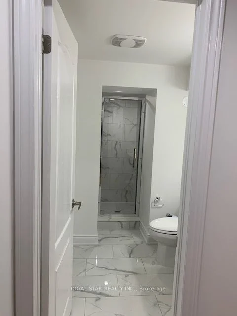 5898 Bermuda Drive Basement, Mississauga, ON L5M 6Y8