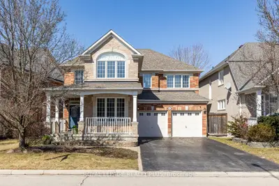 3957 Pondview Way, Mississauga, On L5n 8j9