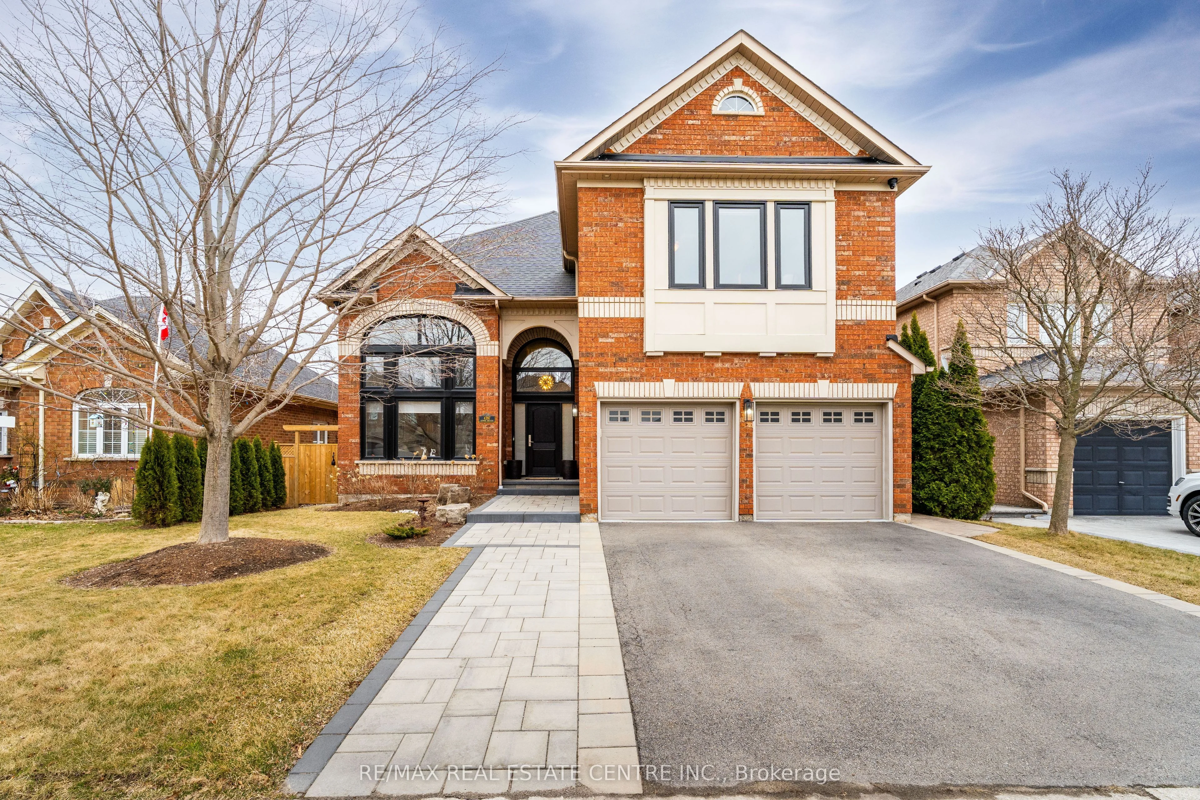 Detached in Burlington