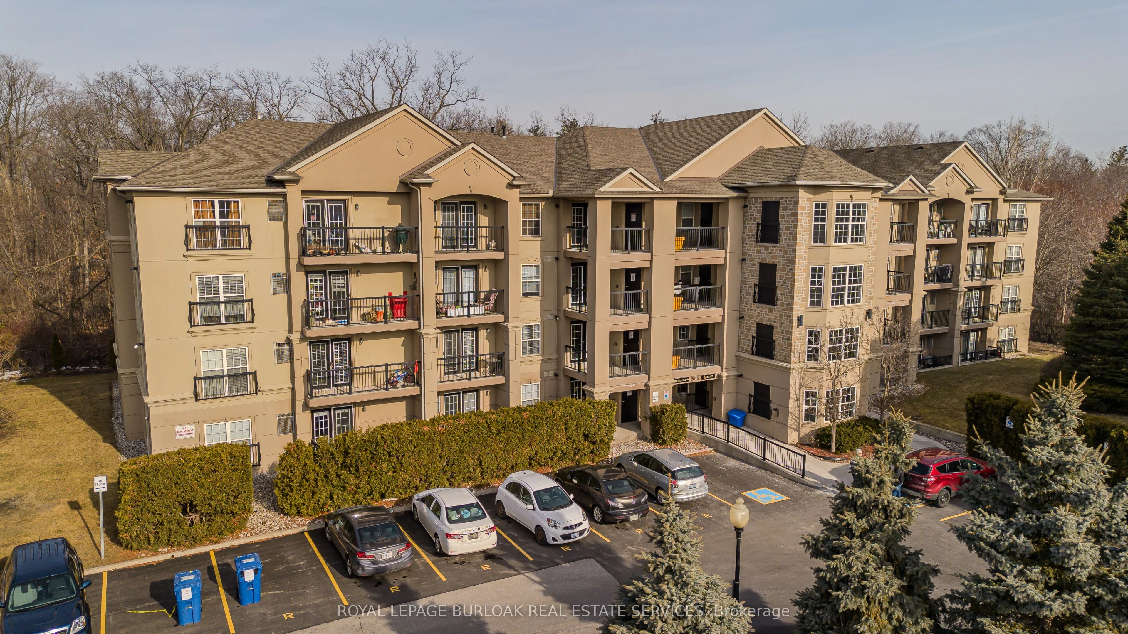 Condo Apartment in Burlington