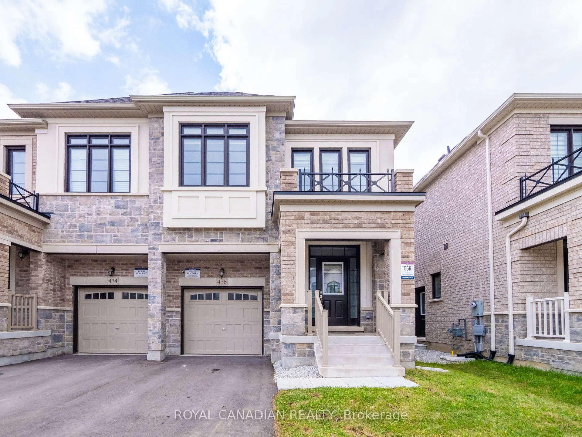 Semi-Detached in Milton