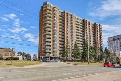 Condo Apartment in Toronto