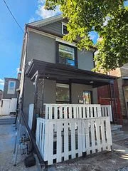 418 Margueretta Street, Toronto W02, ON M6H 3S5