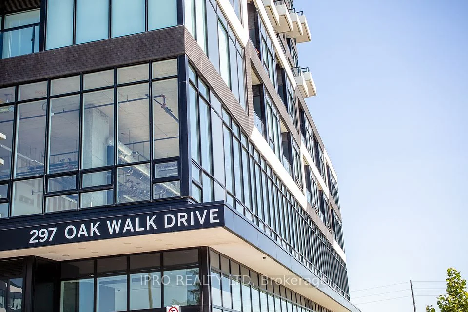 297 Oak Walk Drive 321, Oakville, On L6h 3r6