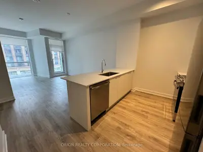 430 E Square One Drive 302, Mississauga, On L5b 0l6