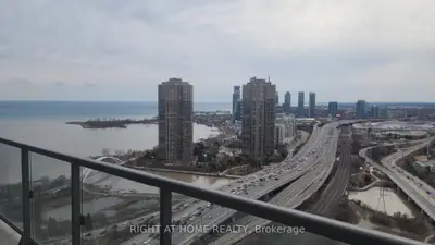 105 The Queensway Avenue W 3305, Toronto W01, On M6s 5b5