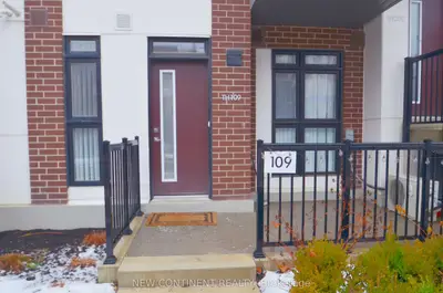 Condo Townhouse in Toronto