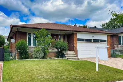 Detached in Toronto