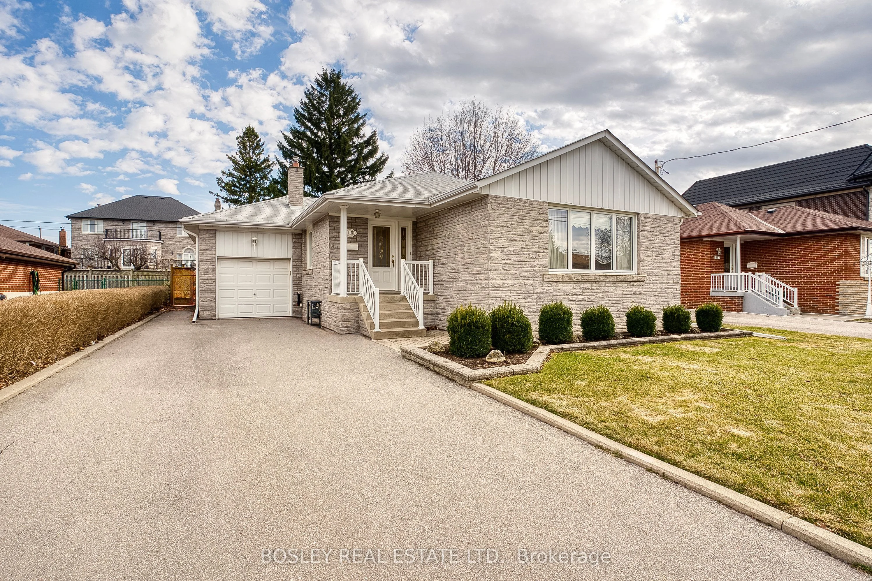 Detached in Toronto