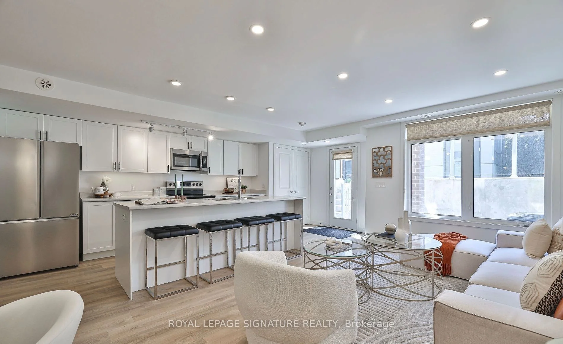 3078 Sixth Line 118, Oakville, ON L6M 1P8