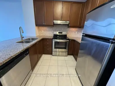 220 Forum Drive Ph103, Mississauga, On L4z 4k1