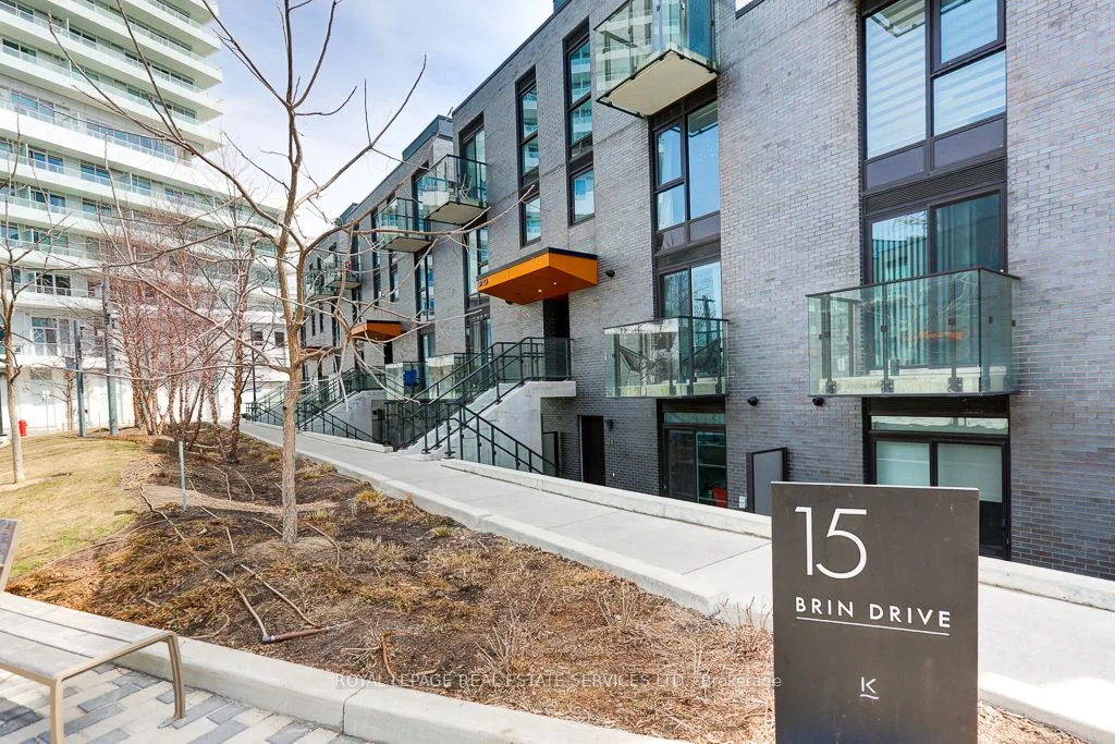 Condo Townhouse in Toronto