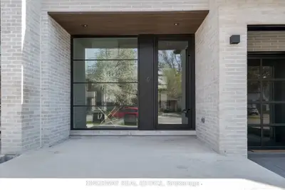 Semi-Detached in Mississauga