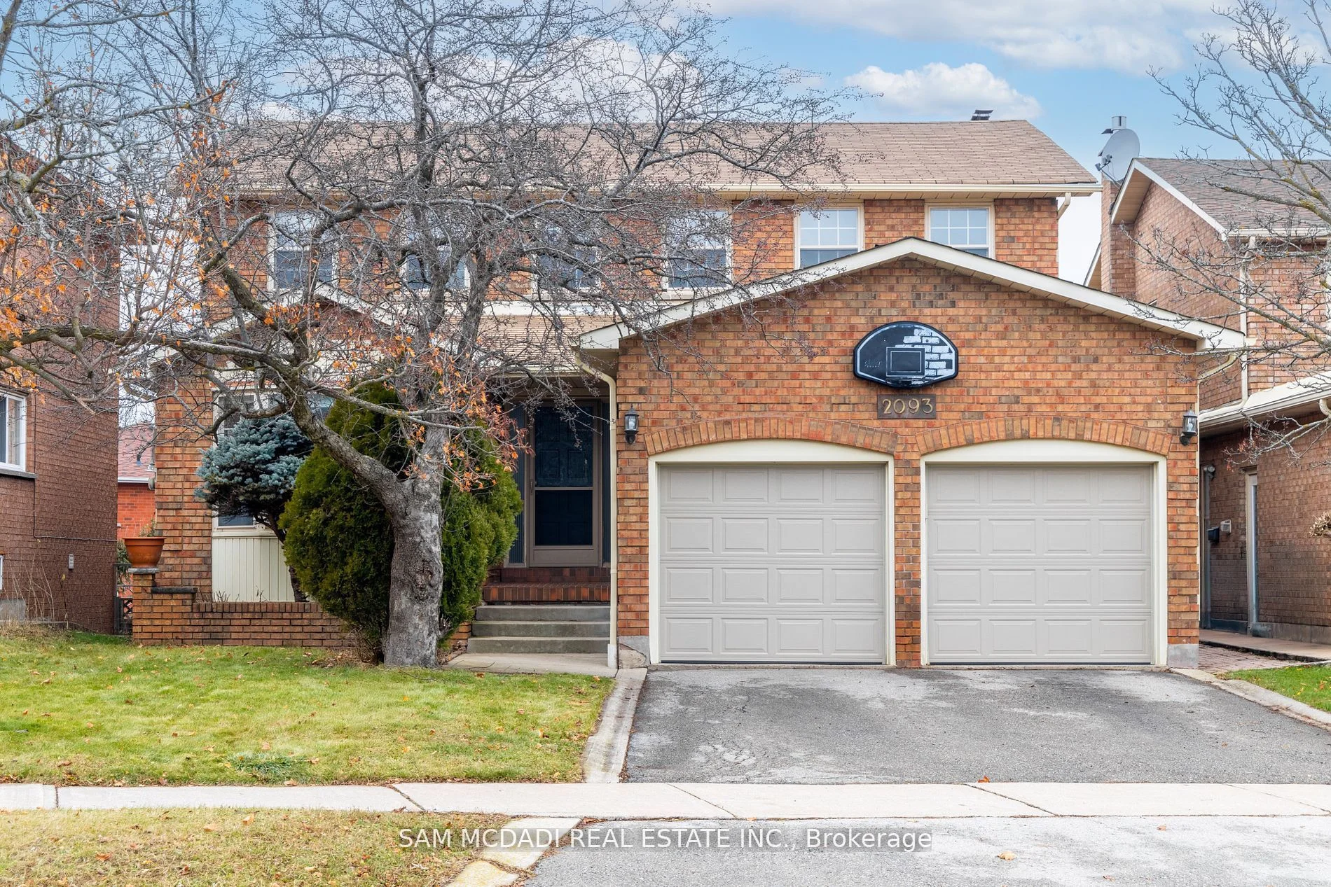 2093 The Chase, Mississauga, On, L5m 3b8