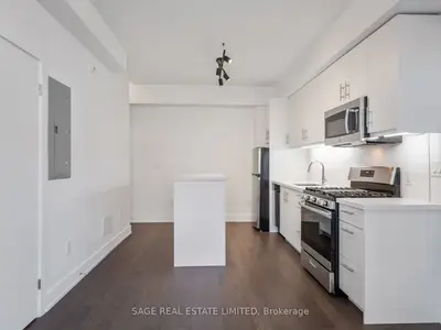 1183 Dufferin Street 103, Toronto W02, On M6h 4b7