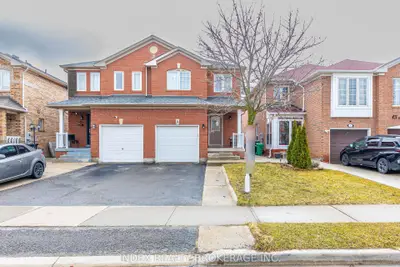 Semi-Detached in Brampton