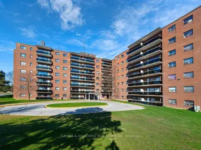 Condo Apartment in Toronto