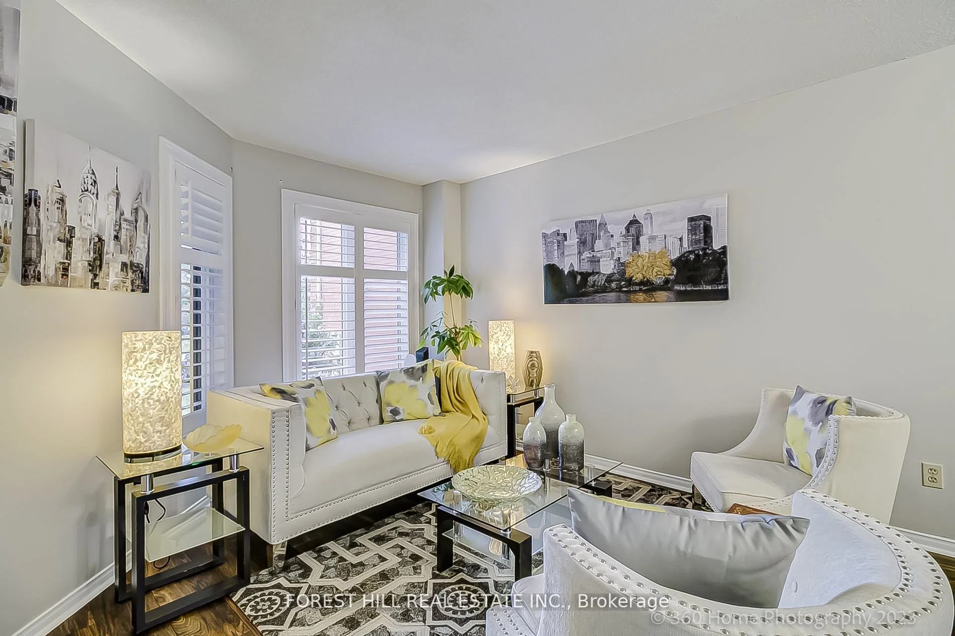 3337 Bobwhite Mews, Mississauga, ON L5N 6E8