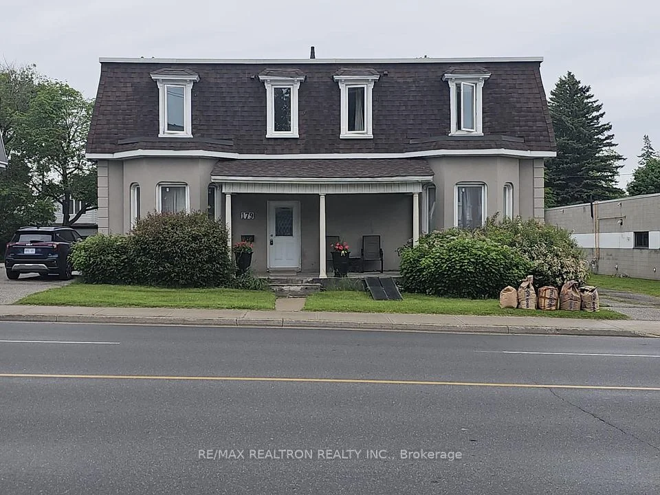 179 Bayfield Street 4, Barrie, ON L4M 3B4