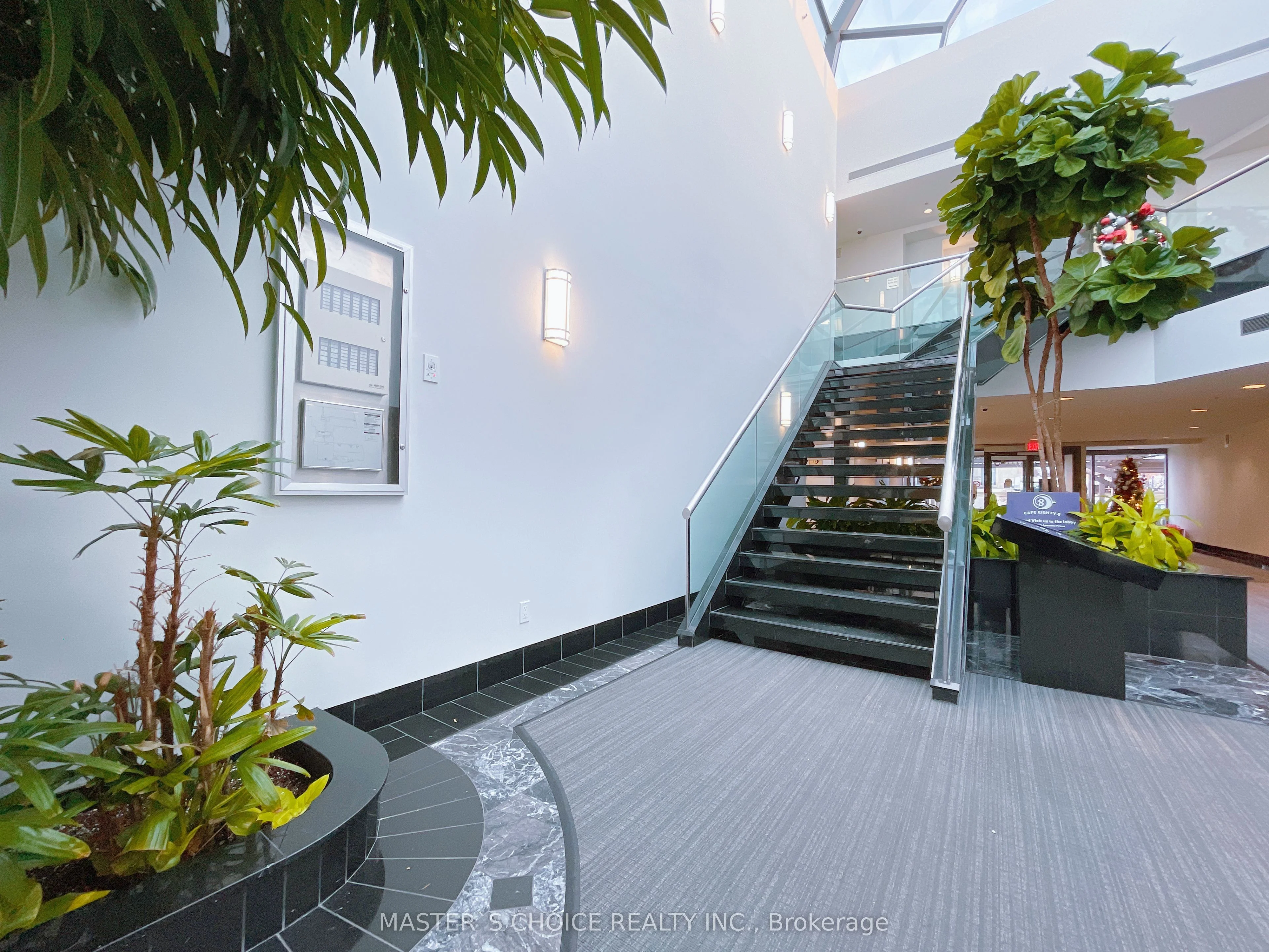 160 Traders Boulevard E 206, Mississauga, ON L4Z 3K7